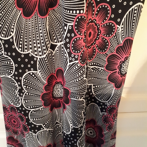 Summer dress - Picture 4 of 4